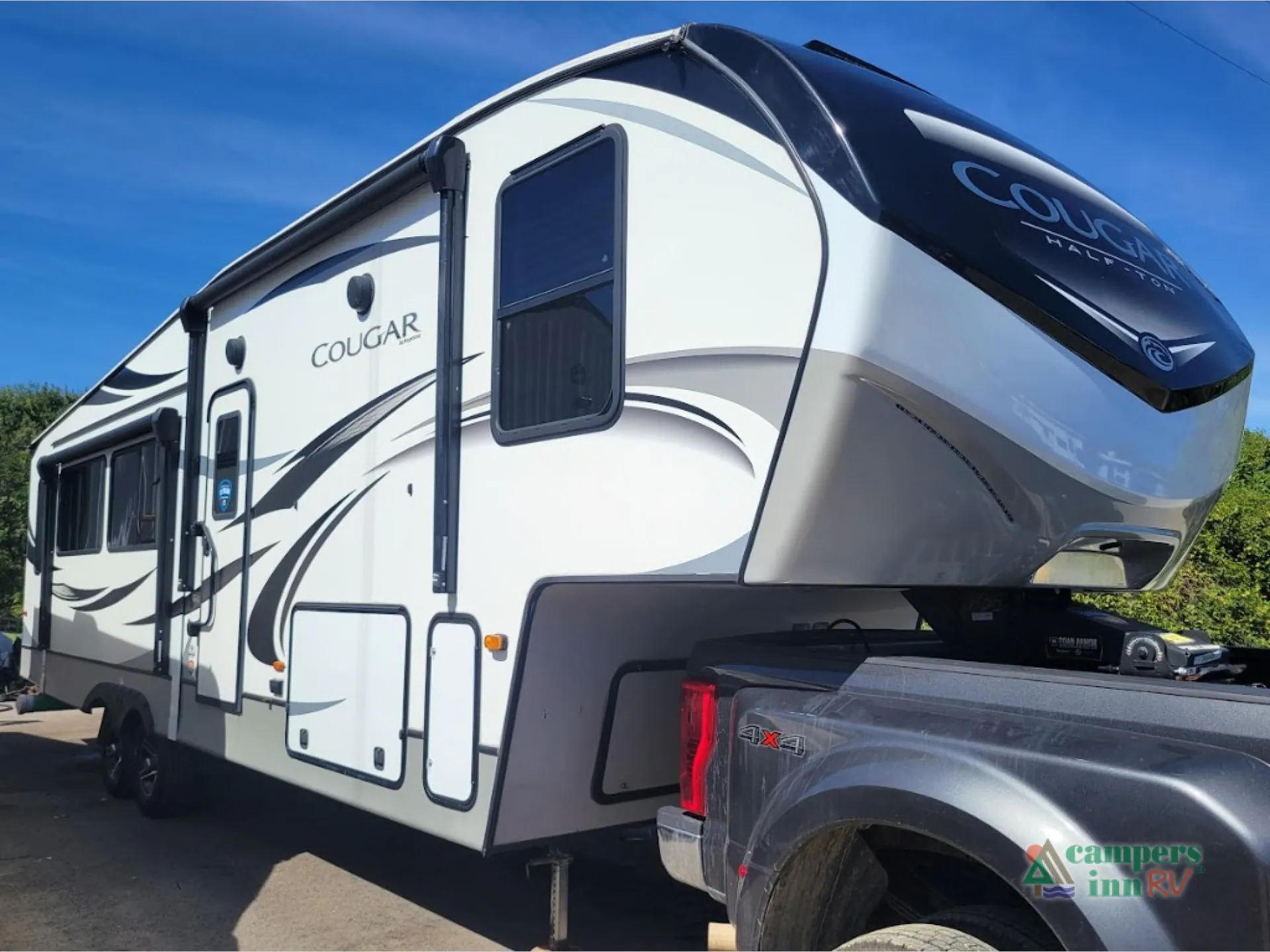 2020 Keystone Cougar 302RLS - Photo 2