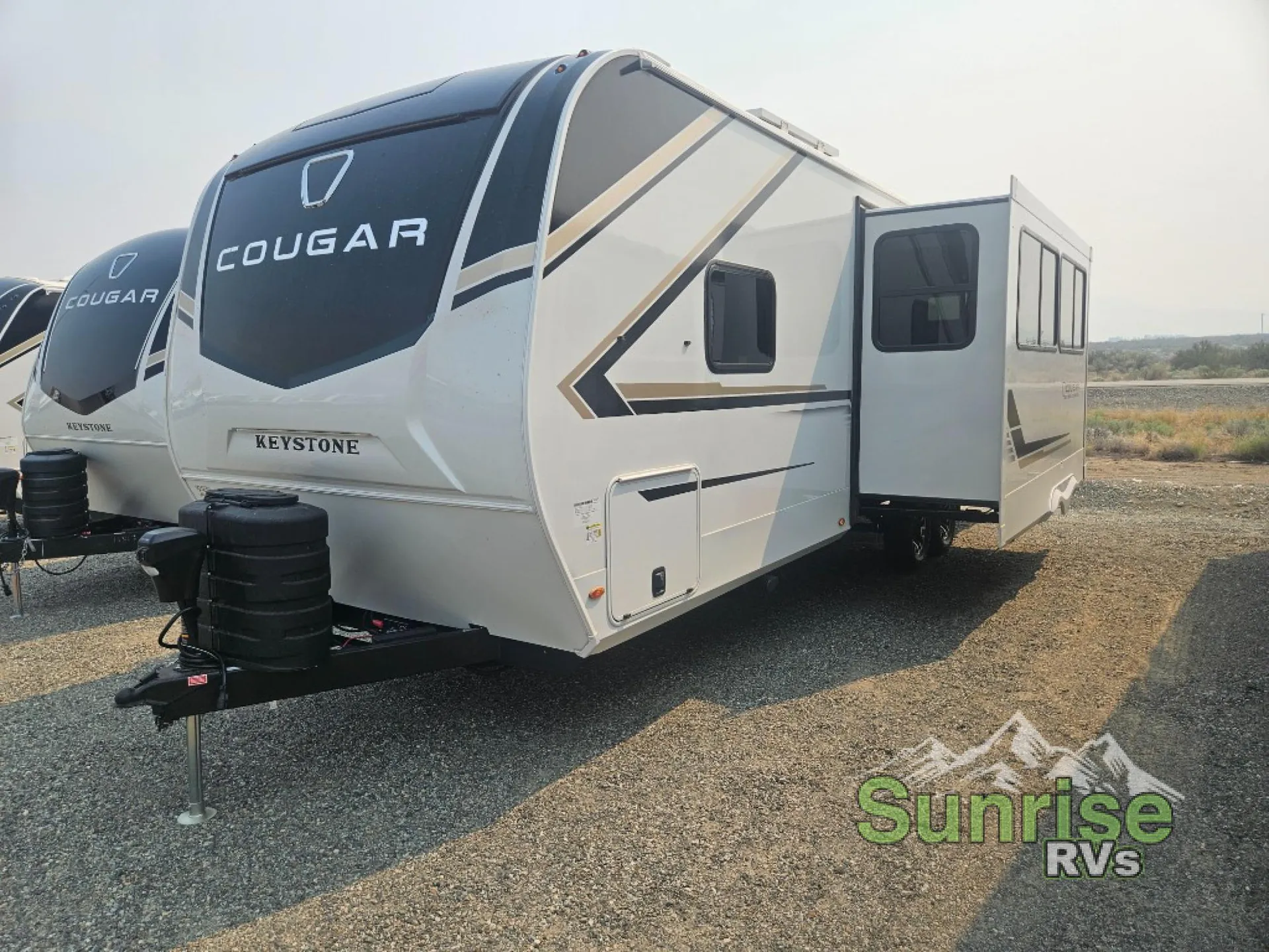 2027 Keystone Cougar Western Elevation 28BHWE dealer photo 2 from Sunrise RVs
