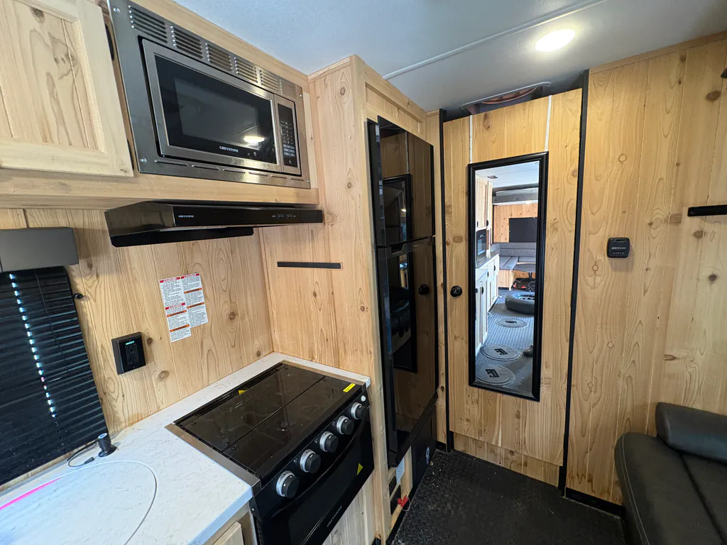 2024 Forest River Cherokee Grey Wolf 21GP, Photos photo 14