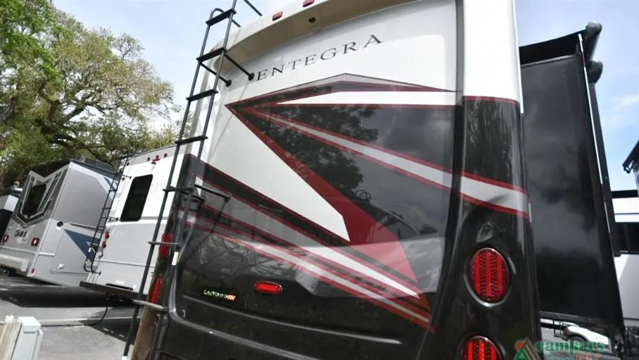 2026 Entegra Coach Emblem 36H - Photo 4