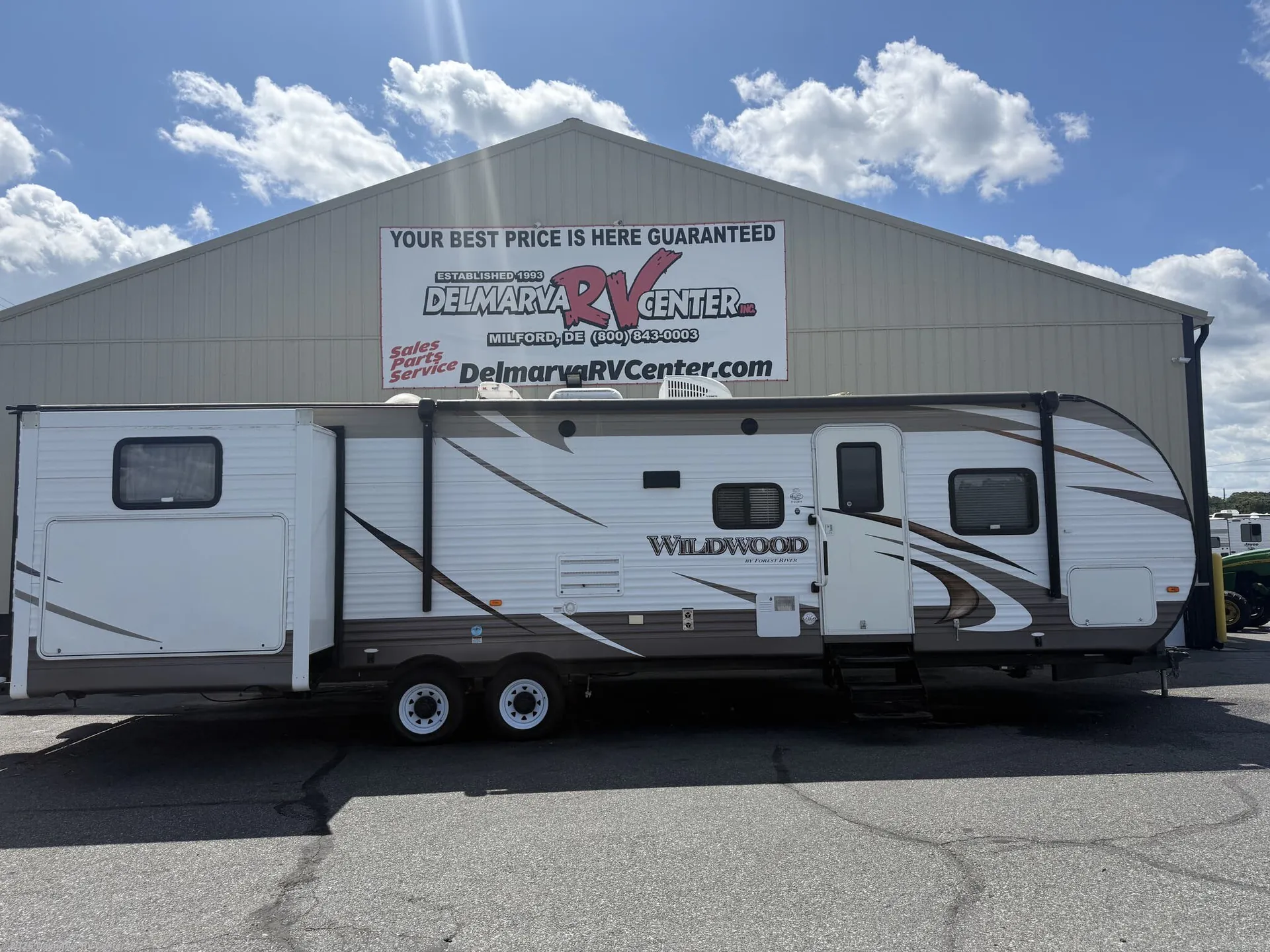 2015 Forest River Wildwood 31KQBTS dealer photo 1 from Delmarva RV Center