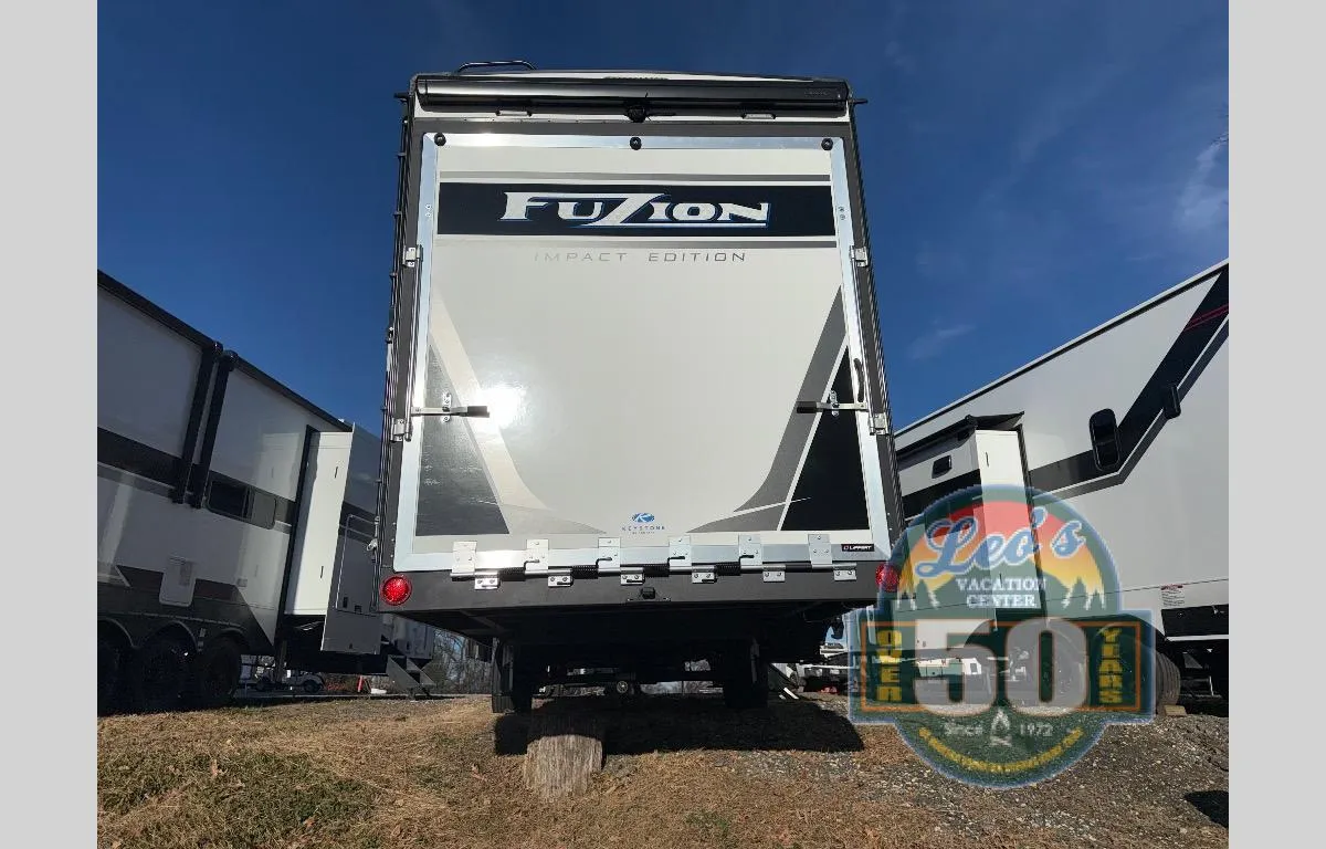 2025 Keystone Fuzion Impact Edition 367 - Photo 4