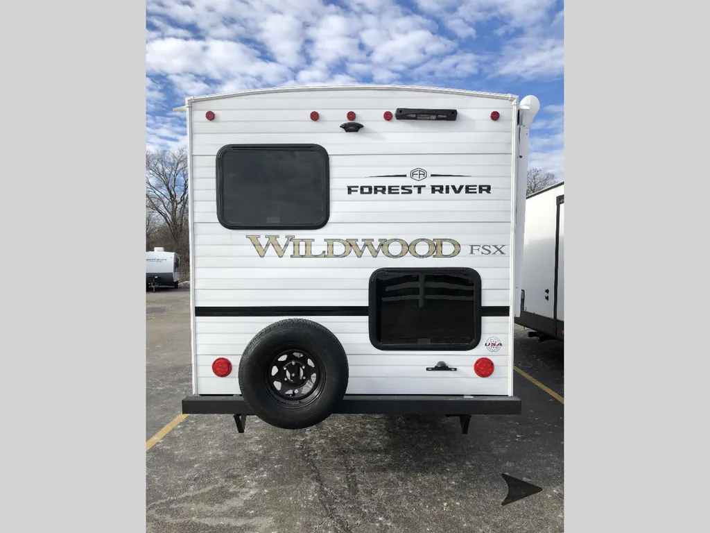 2026 Forest River Wildwood FSX 180ICE, Photos photo 3