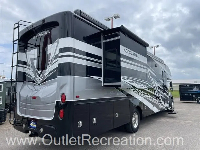 2023 Entegra Coach Accolade XL 37K - Photo 3