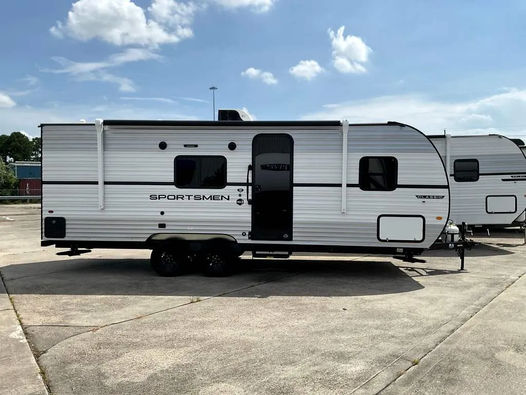 2027 KZ RV Sportsmen 230 RB - Photo 4