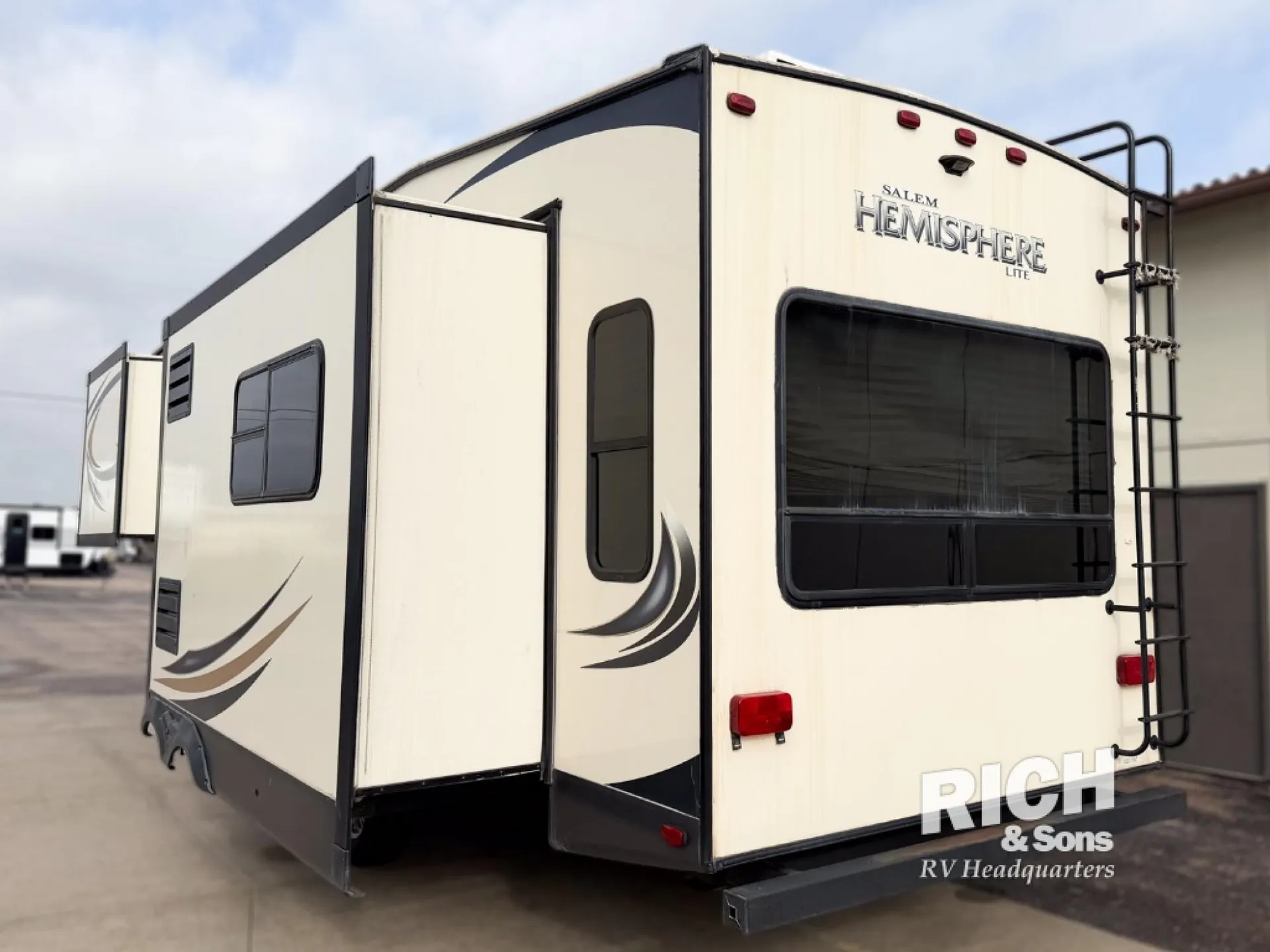 2017 Forest River Salem Hemisphere 286RL - Photo 4