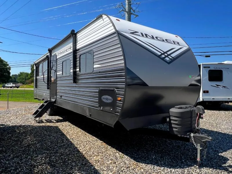 2026 CrossRoads Zinger 340LR - Photo 2