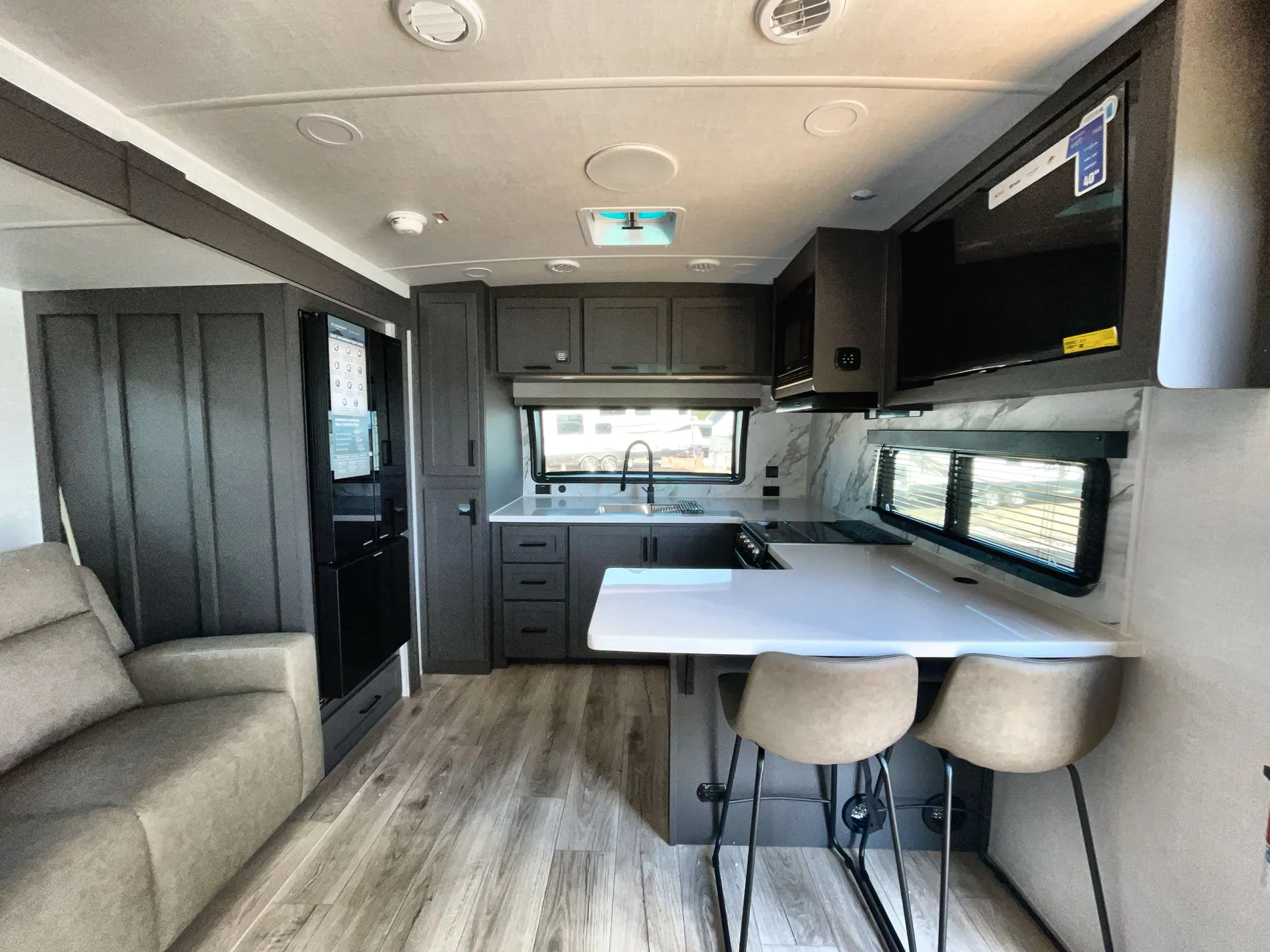 2027 Forest River Flagstaff Super Lite 26MBR - Photo 3