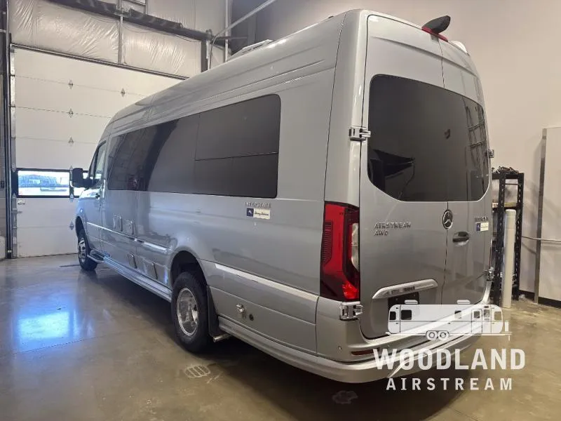 2026 Airstream Interstate 24GT New    Std. Model - Photo 4