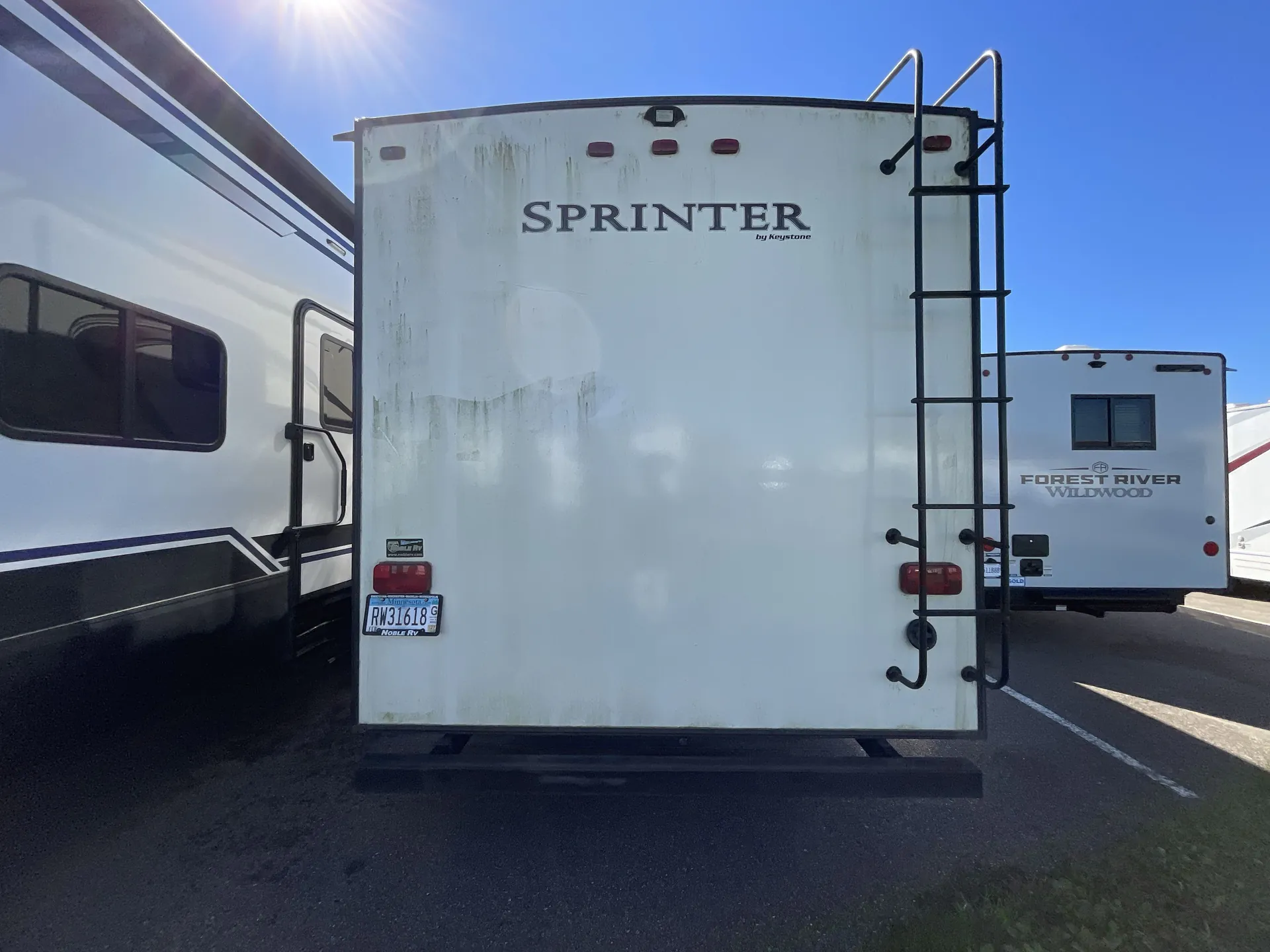 2017 Keystone Sprinter 326FWBHS — living area main