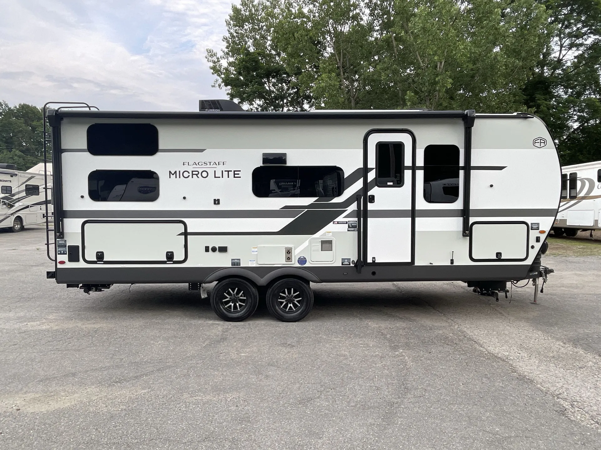 2027 Forest River Flagstaff Micro Lite 25BRDS — campside