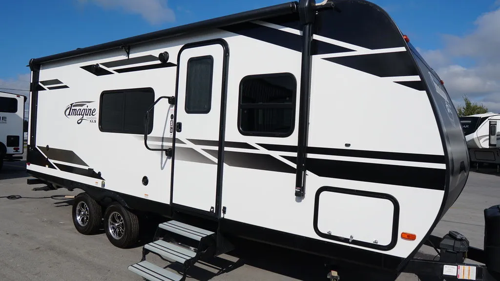 2021 Grand Design Imagine XLS 22MLE - Photo 2