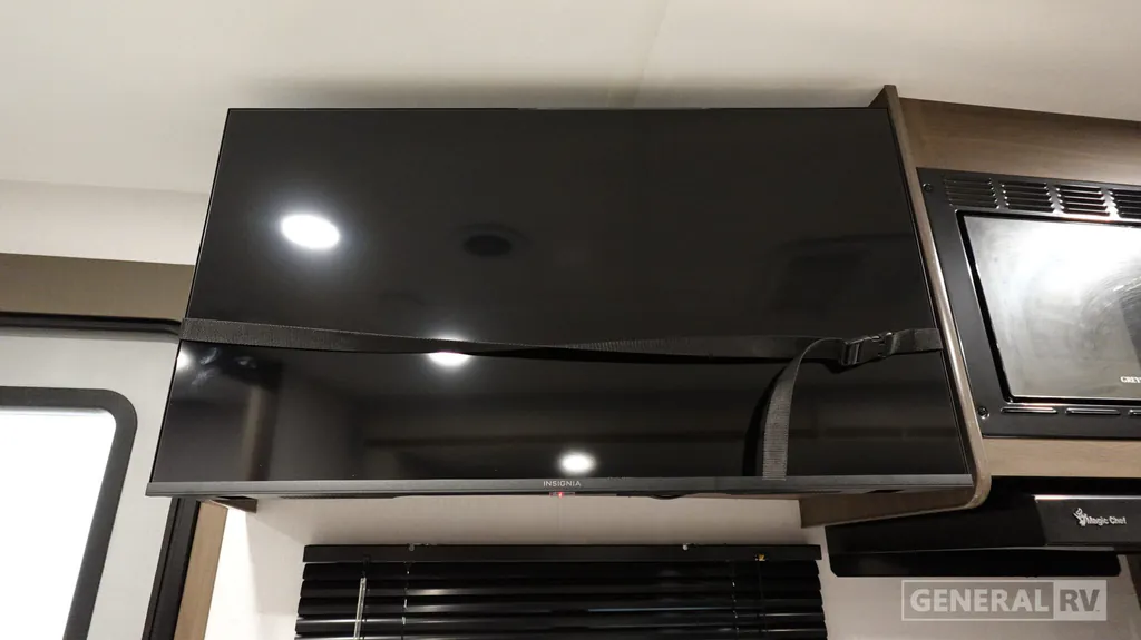 2027 Coachmen Freedom Express Select 29SE, Photos photo 12