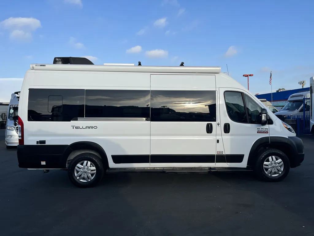 2022 Thor Motor Coach Tellaro 20AT, Photos photo 8