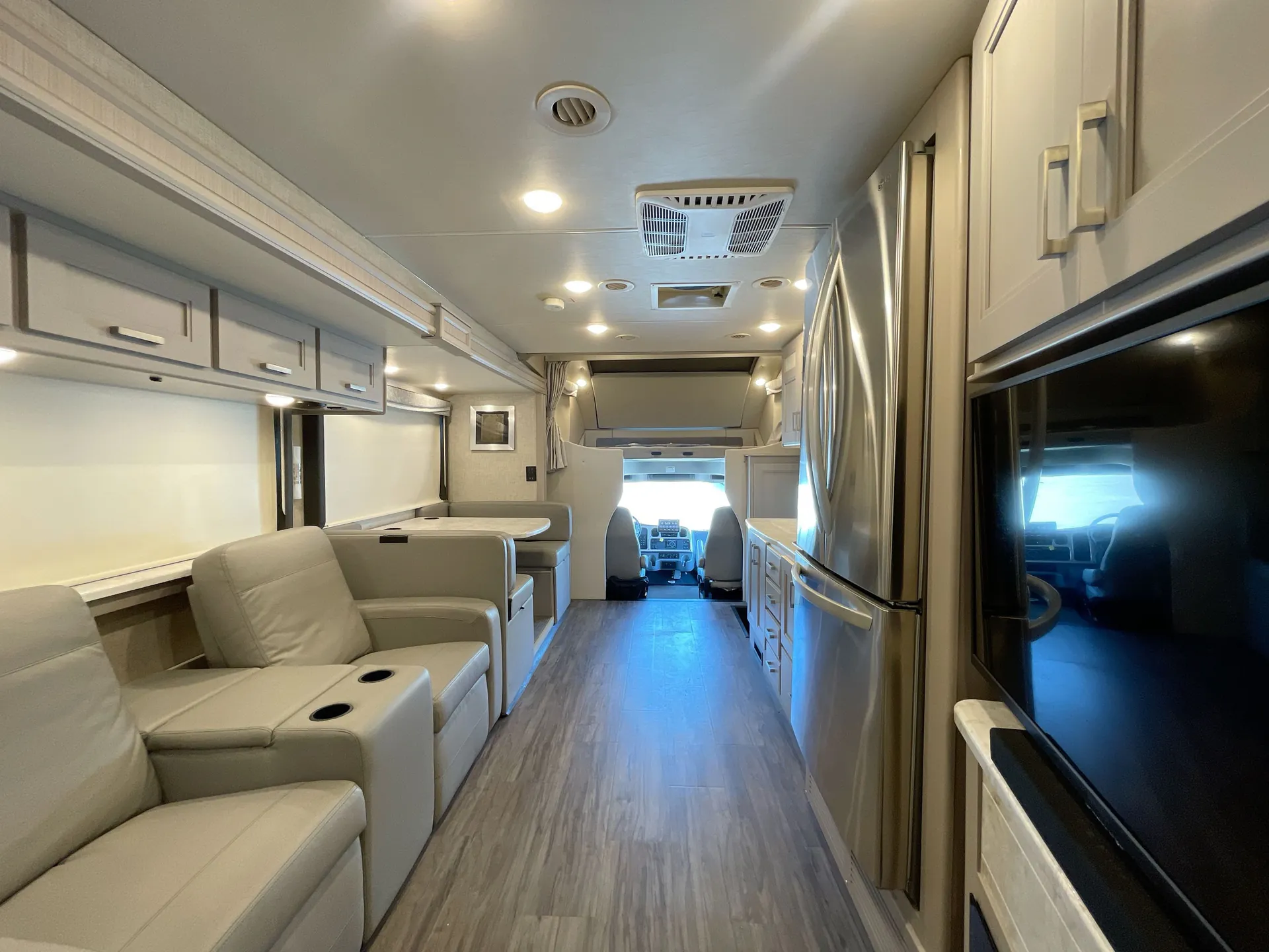 2023 Thor Motor Coach Pasadena 38MX — living area main