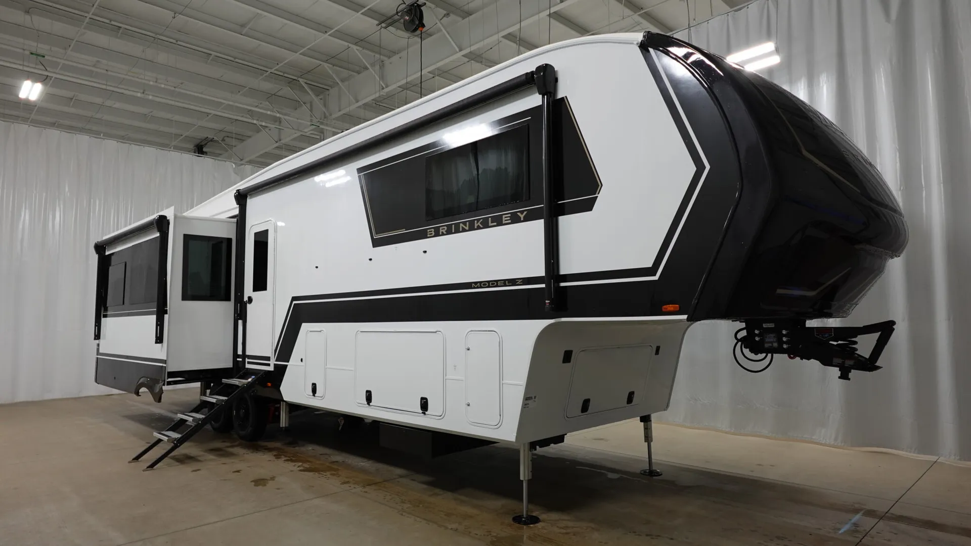 2026 Brinkley Model Z 3600 - Photo 2