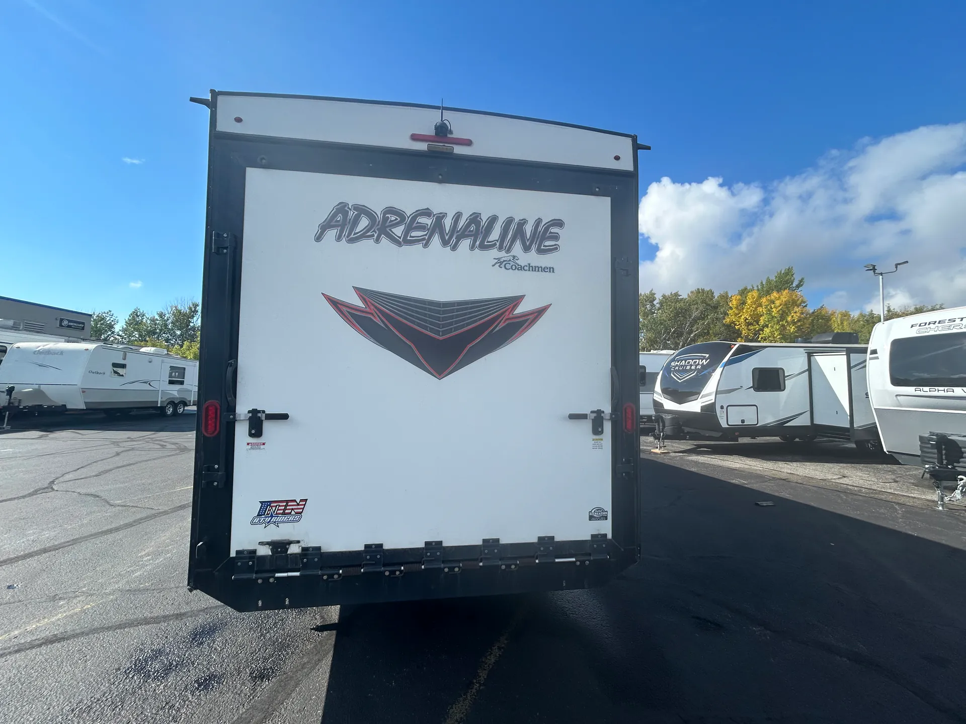 2016 Coachmen Adrenaline 26CB - Photo 2
