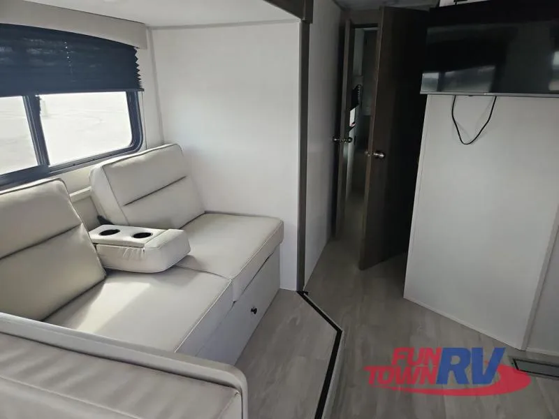 2026 Coachmen Clipper 292TB - Photo 4