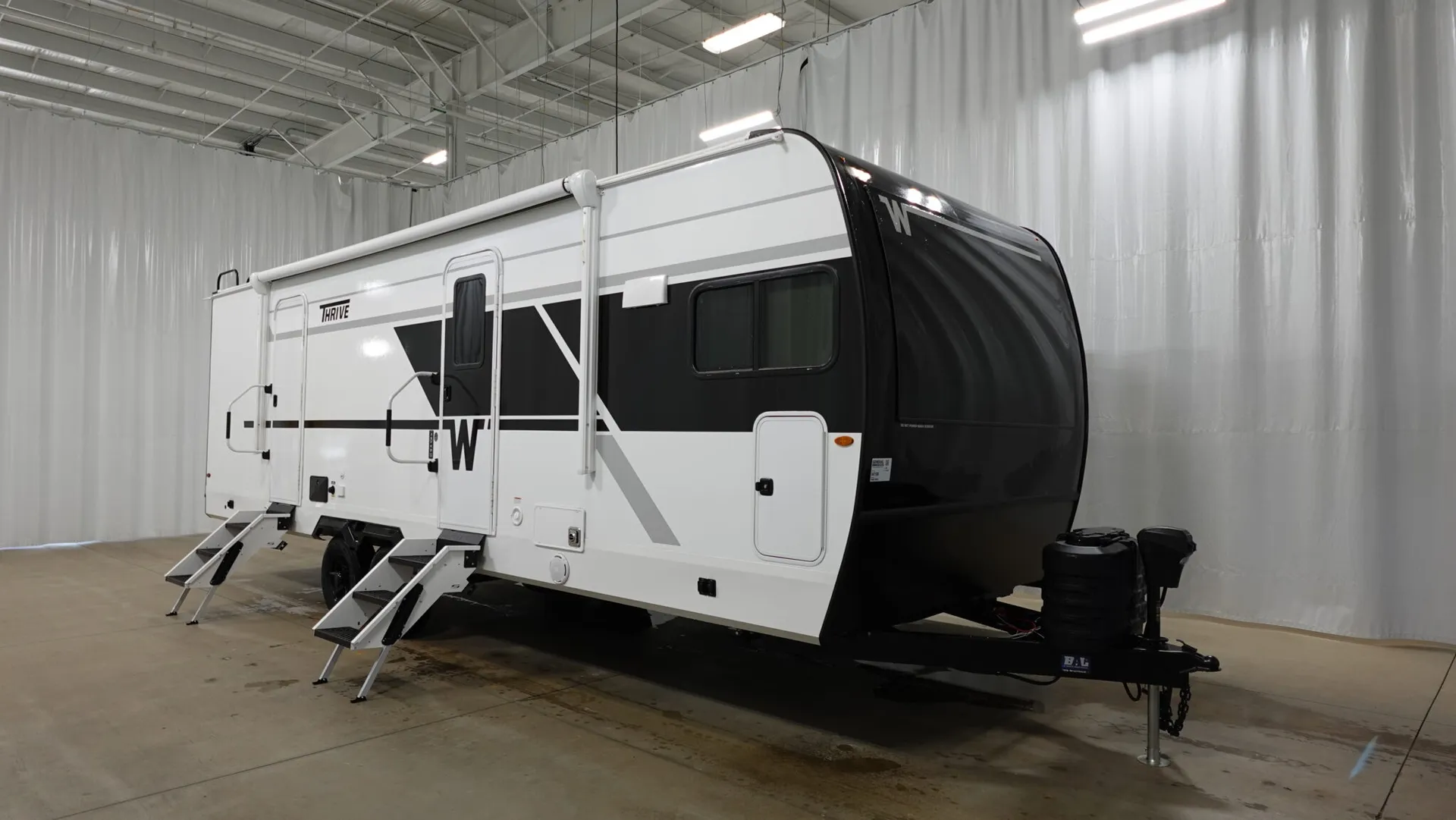2026 Winnebago Thrive 26FKD - Photo 2