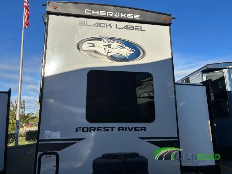 2026 Forest River Cherokee Timberwolf Black Label 39ALBL - Photo 2