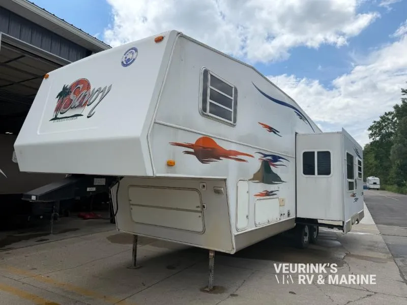 2004 Holiday Rambler SAVOY 28RLS - Photo 2