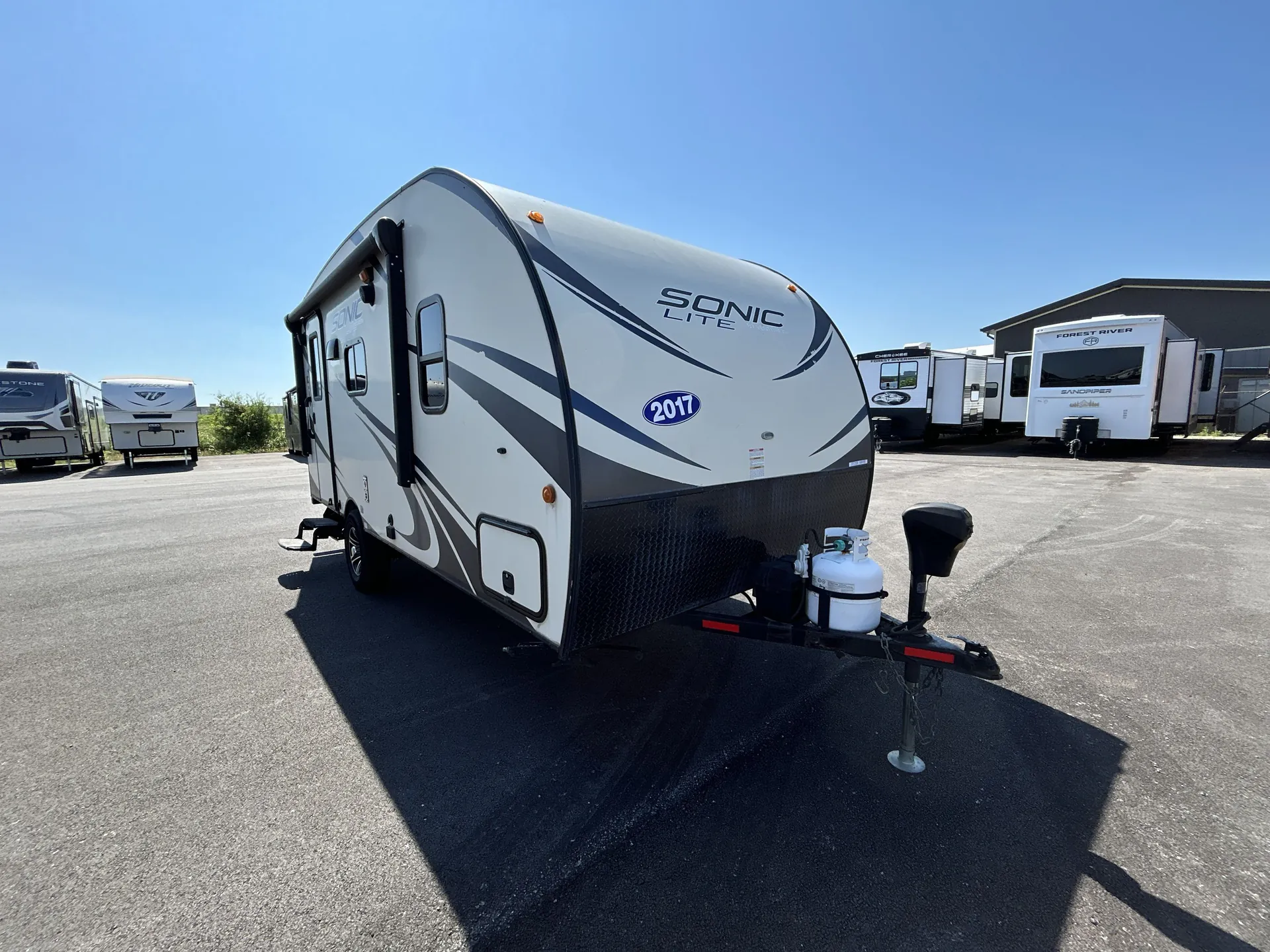 2017 Venture Rv Sonic Lite 168VRB - Main photo
