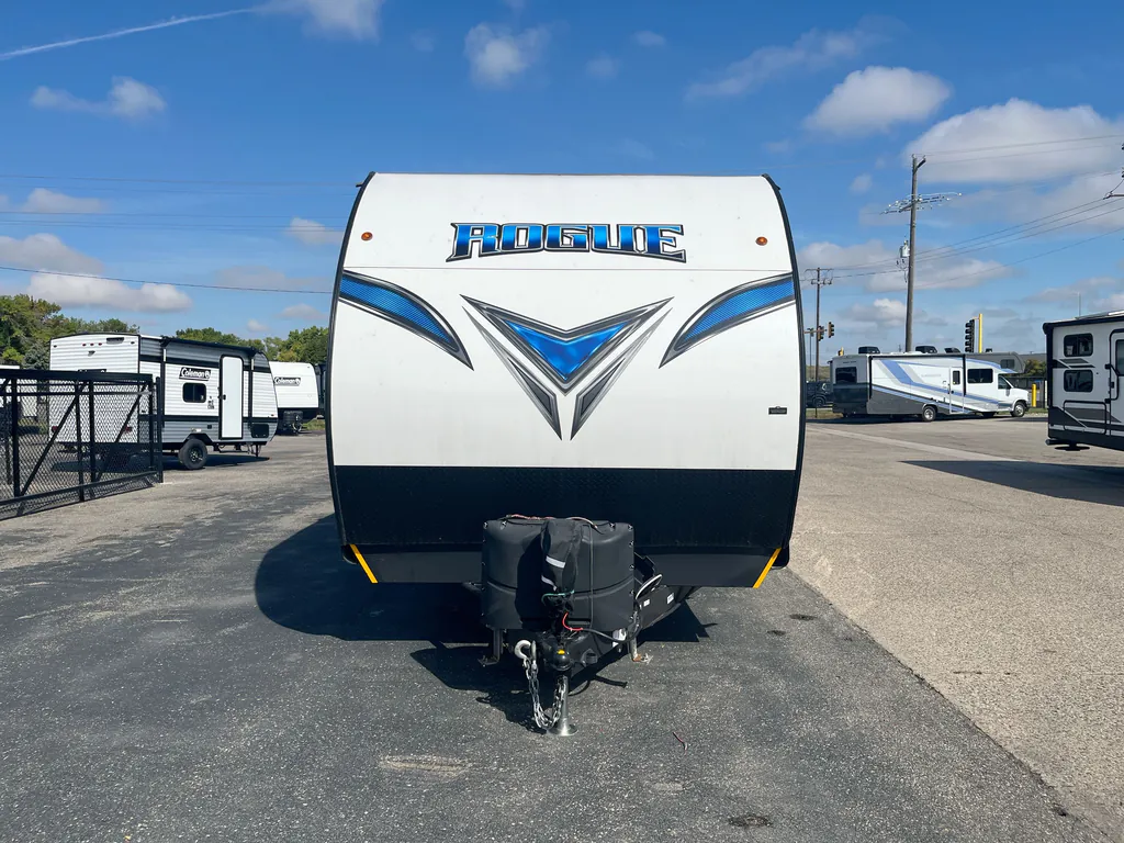 2021 Forest River Vengeance Rogue 26VKS, Photos photo 4