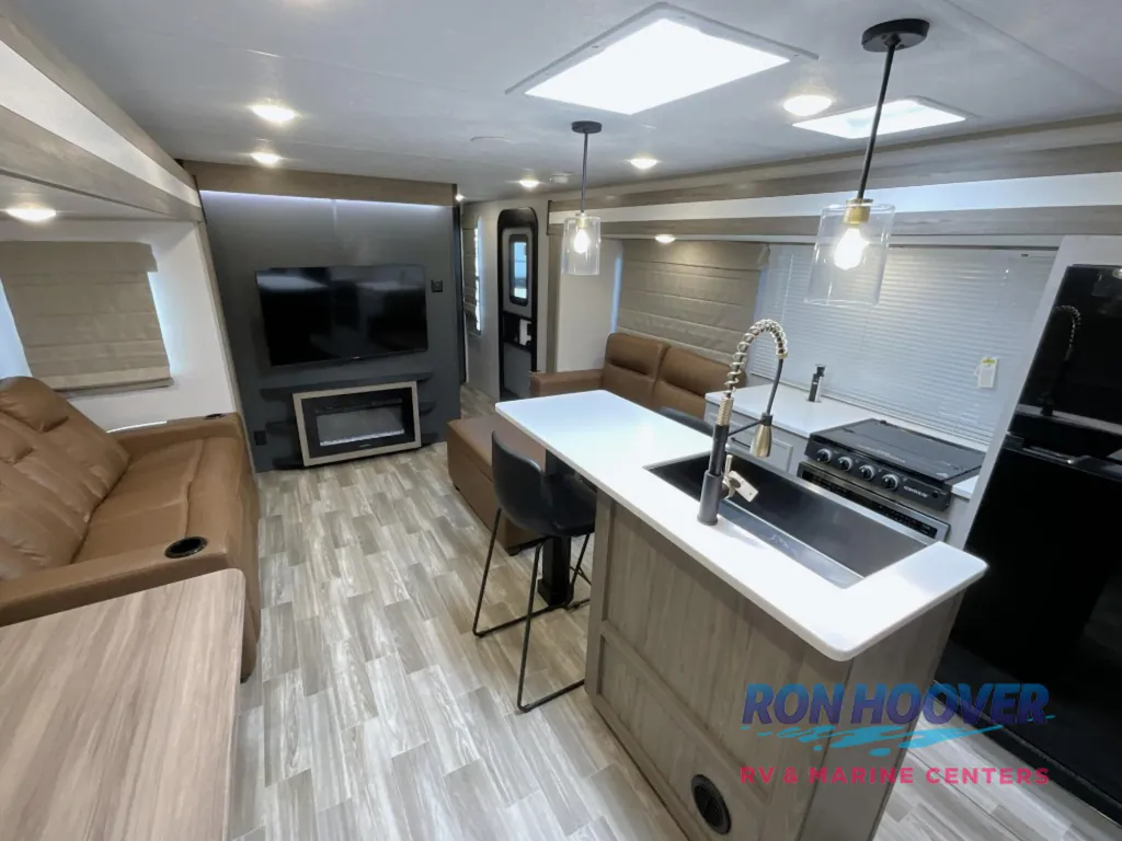 2025 Forest River Vibe 3400BH, Photos photo 3