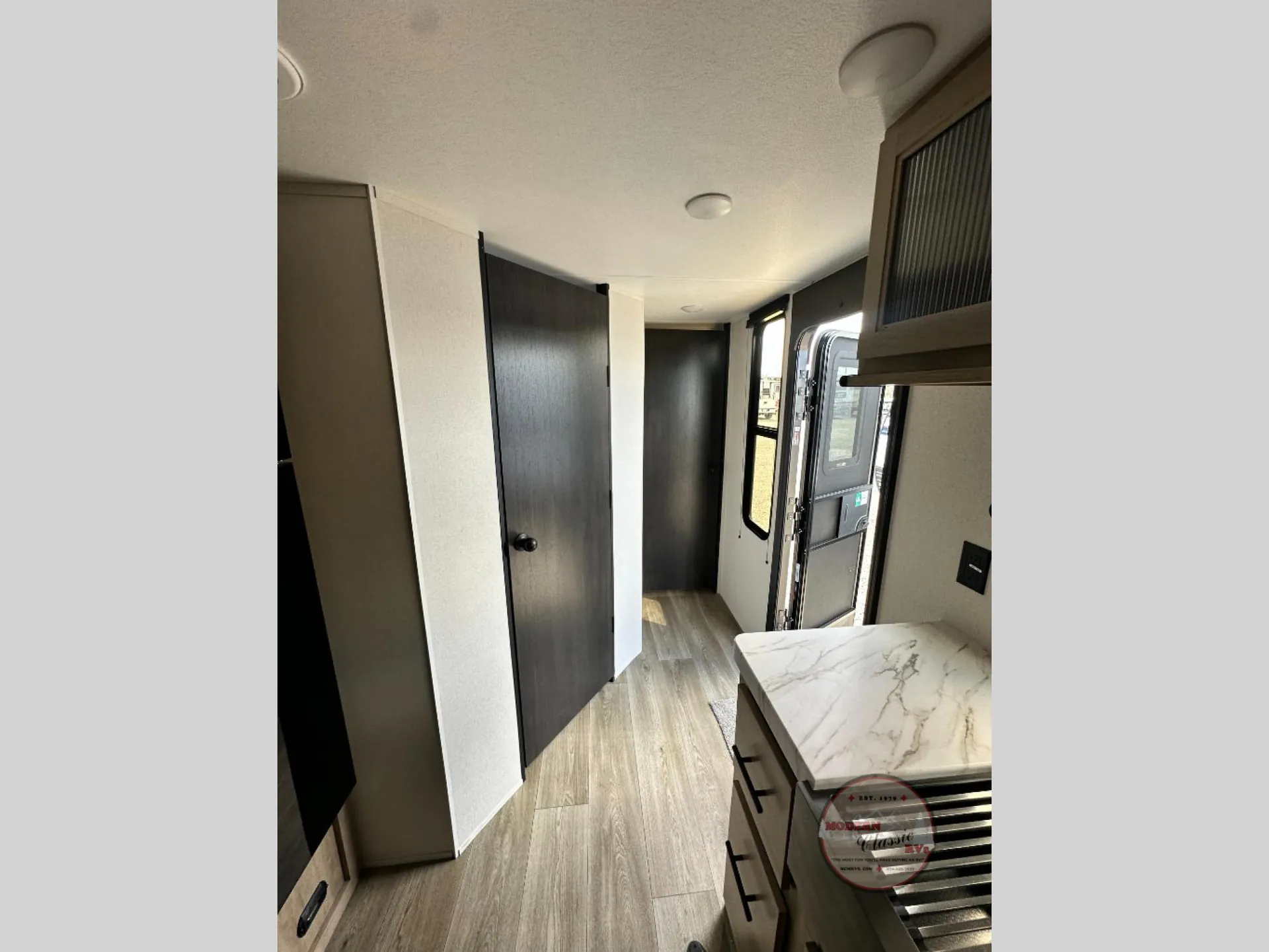 2027 Forest River Cherokee Grey Wolf 22RR - Photo 4