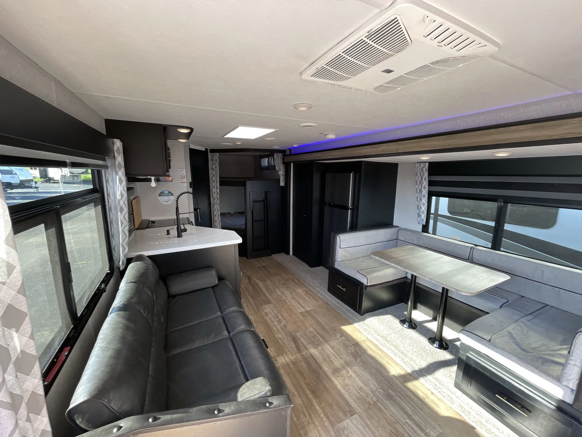 2022 Forest River Cherokee Black Label 274BRBBL — living area main