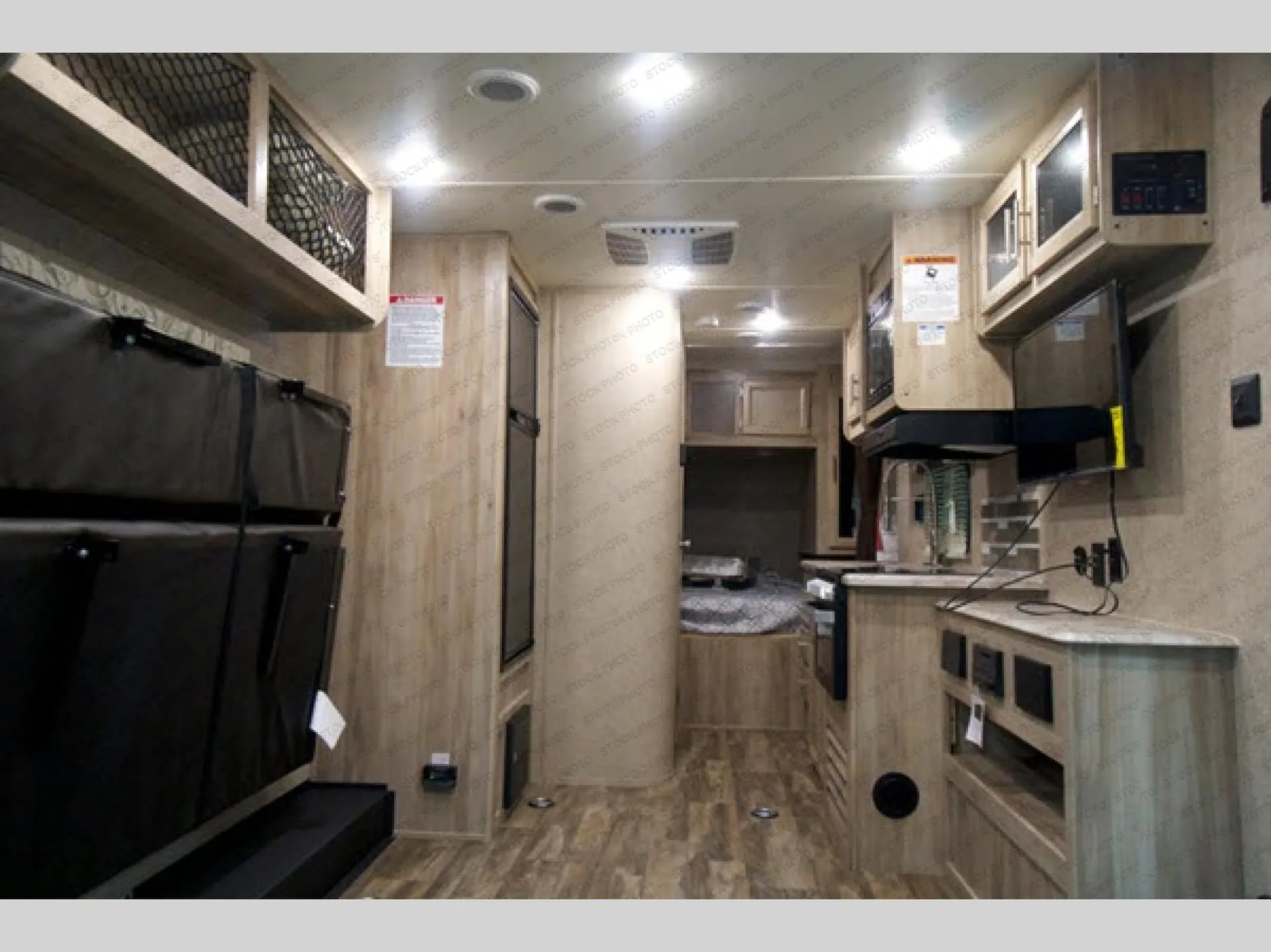 2019 Coachmen Catalina Trail Blazer 19TH - Photo 3