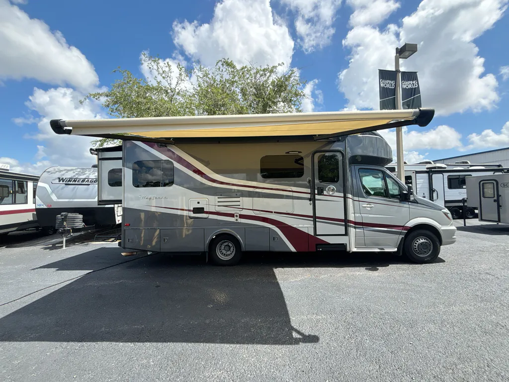 2019 Tiffin Wayfarer 25 QW, Photos photo 6