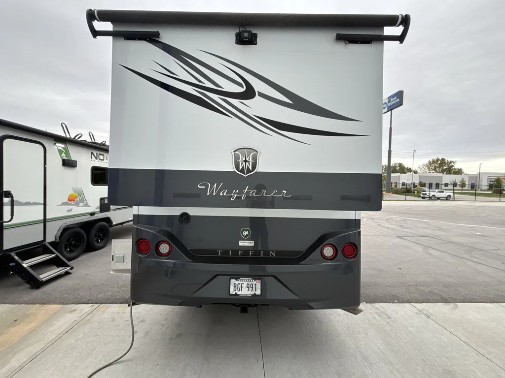 2017 Tiffin Wayfarer 24 QW, Photos photo 7