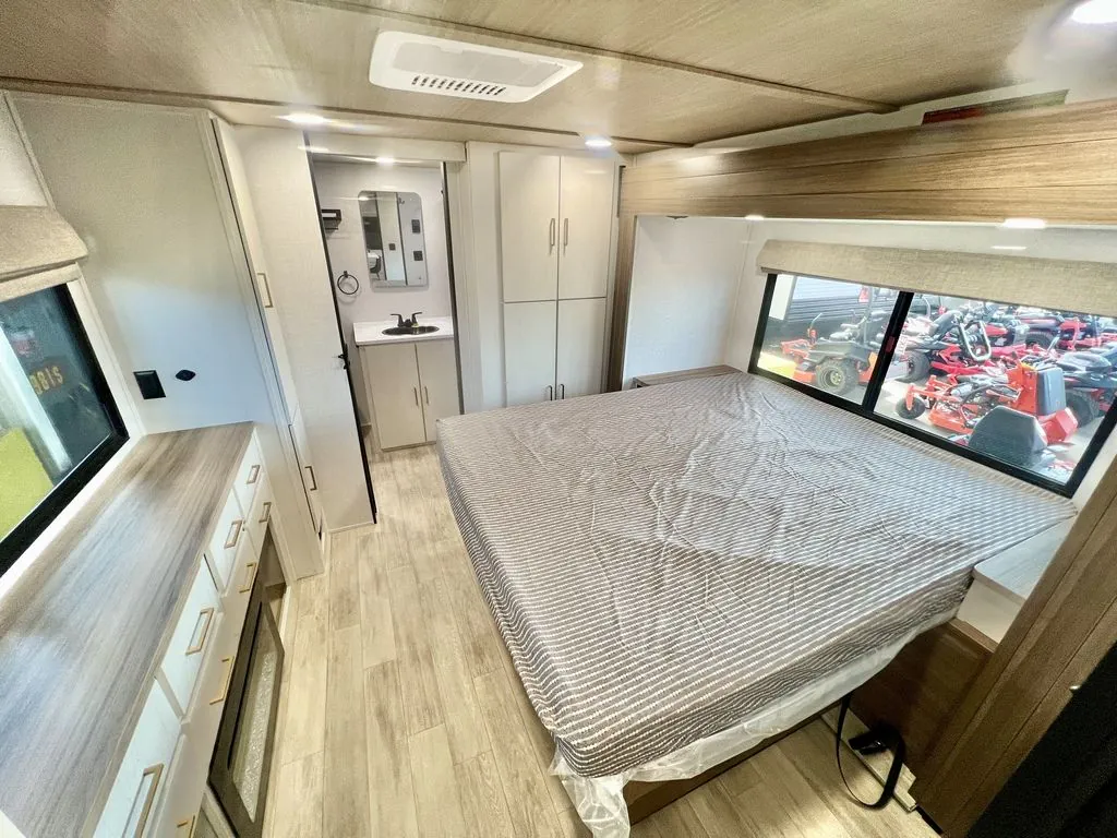 2026 Forest River Vibe Extreme Lite 2500FIK, Photos photo 36