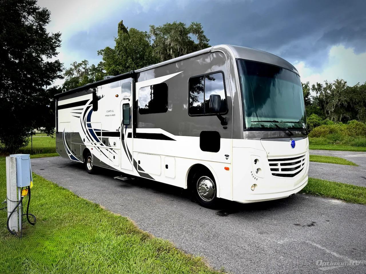 2021 Holiday Rambler Admiral 34J - Photo 2