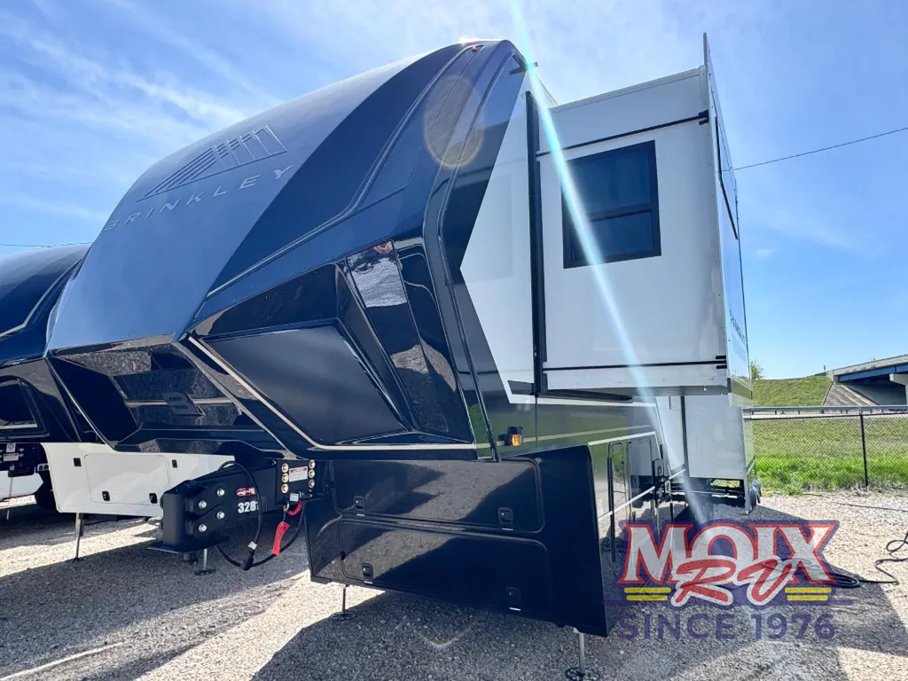 2026 Brinkley Model G 3520, Photos photo 4