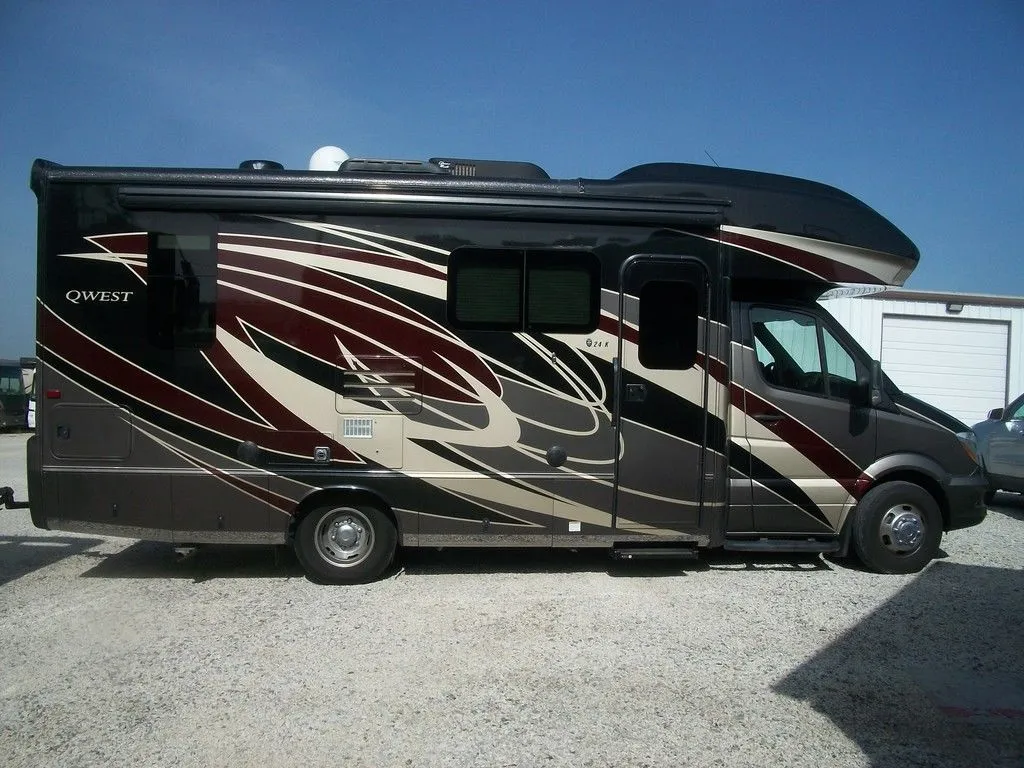 2019 Entegra Coach Qwest 24K - Photo 4