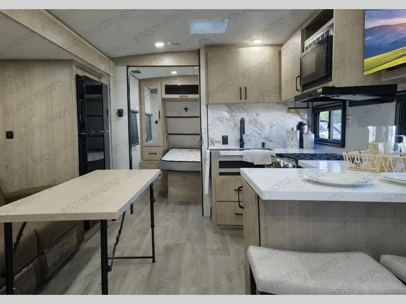 2027 Grand Design Imagine 2300MK - Photo 4