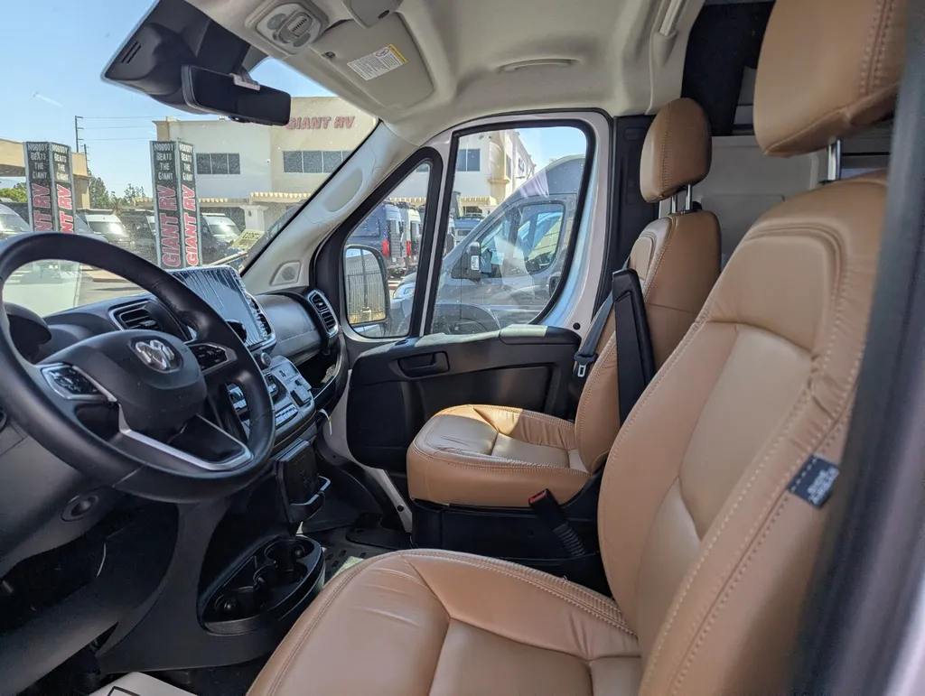 2027 Winnebago Travato 59G, Photos photo 6