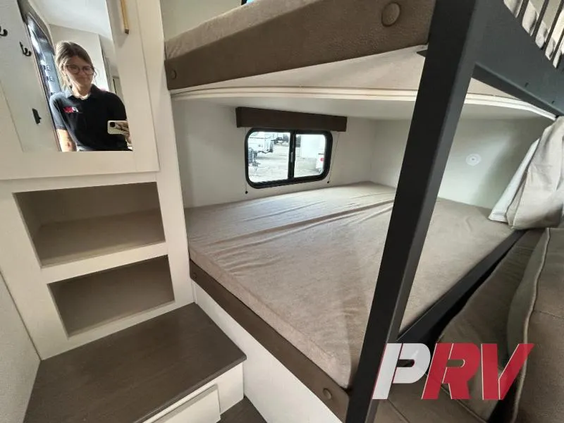 2027 Grand Design Transcend 265BHT - Photo 4