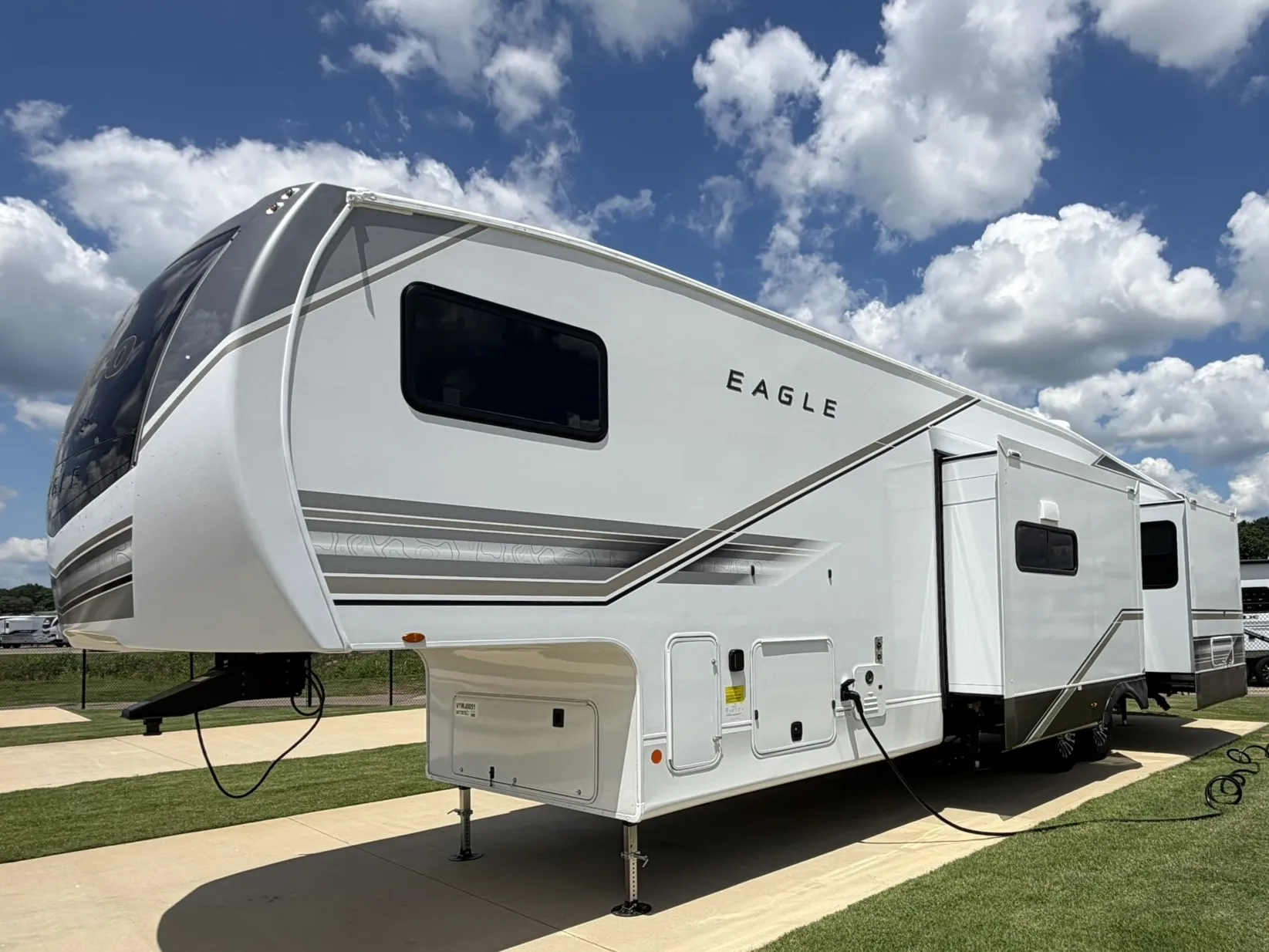 2027 Jayco Eagle 367TBTS - Photo 3