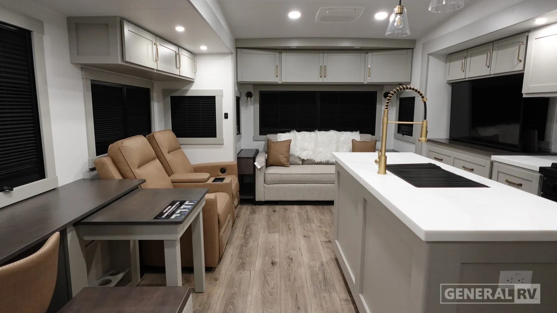 2026 Brinkley Model Z 2900 - Photo 3
