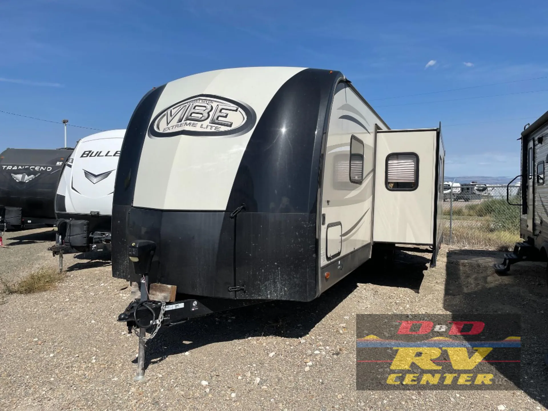 2016 Forest River Vibe 272BHS - Photo 4