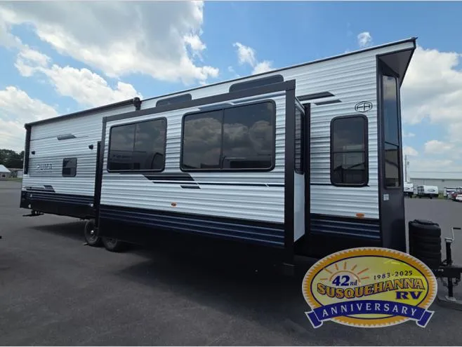 2027 Palomino PUMA DESTINATION 38VFL - Main photo