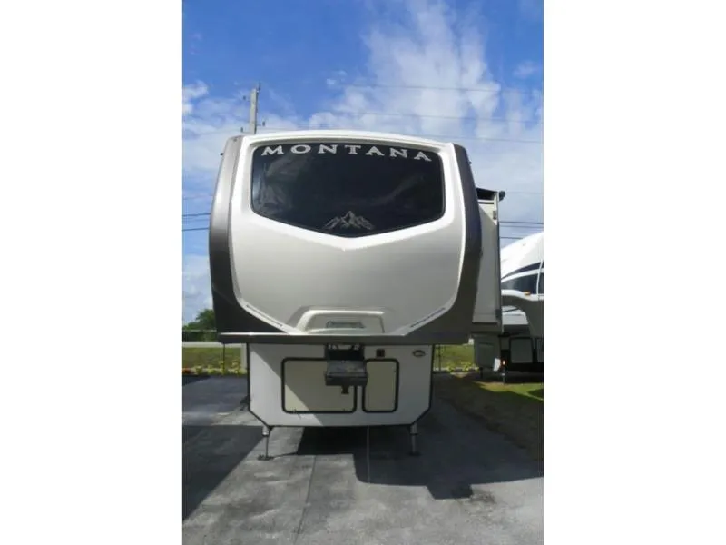 2018 Keystone RV Montana 3811MS - Photo 2