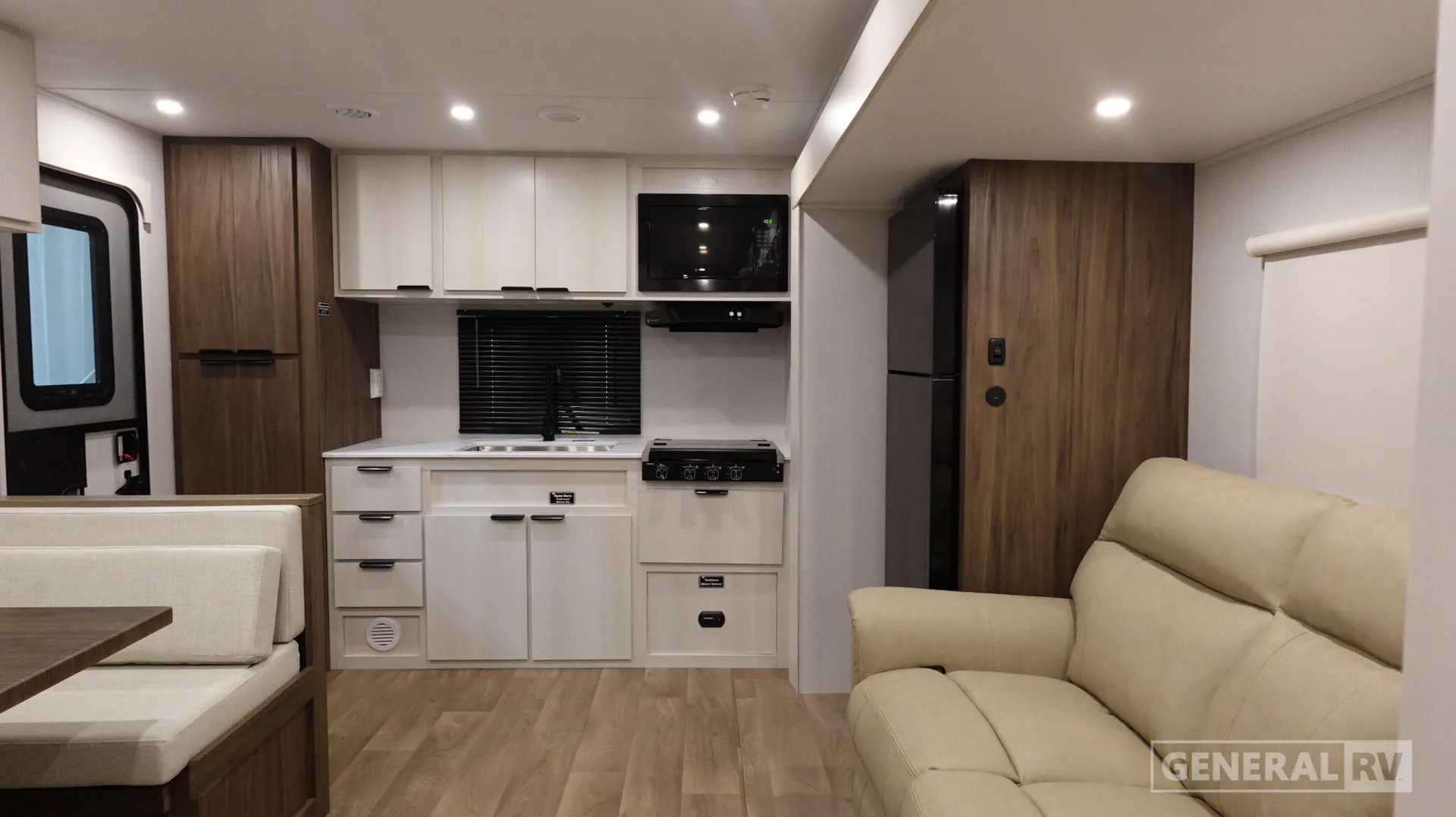 2026 Winnebago Access 25RK - Photo 3