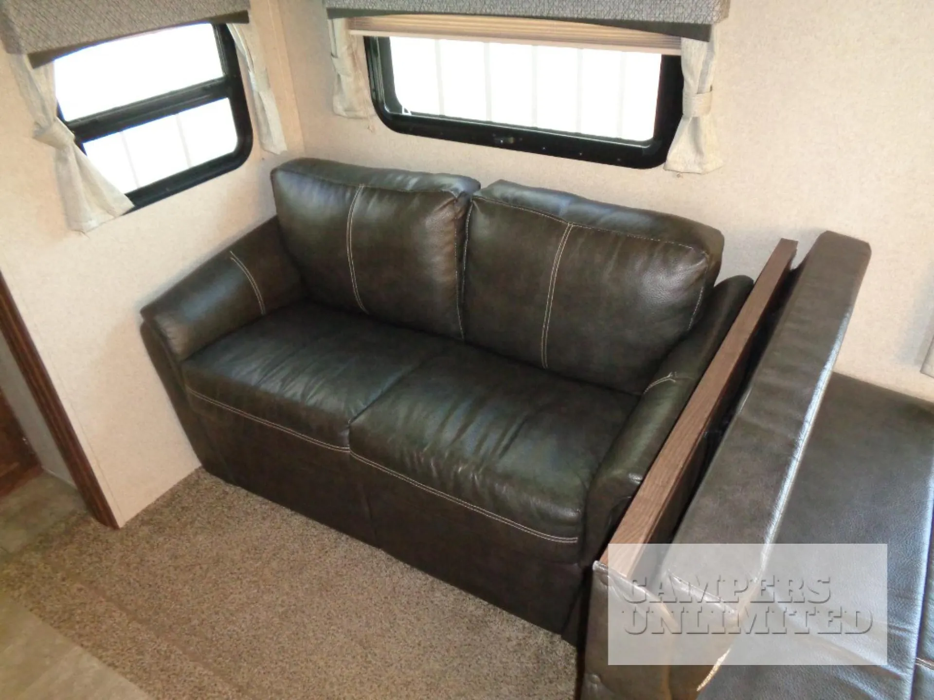 2019 Forest River Rockwood Roo 21SS — Photo 7