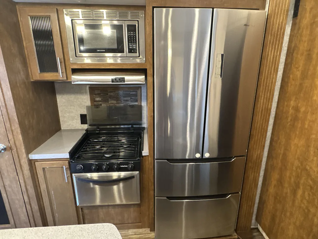 2019 Forest River Sabre 36BHQ, Photos photo 8