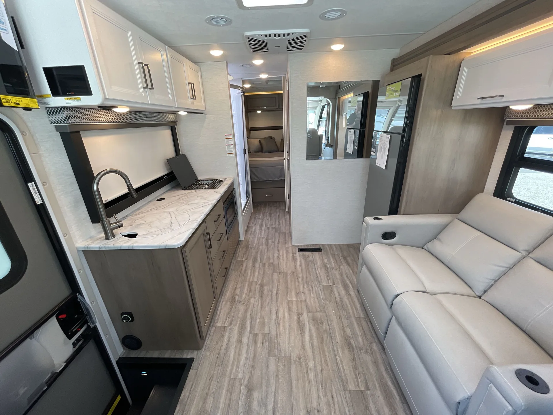 2026 Thor Motor Coach Freedom Traveler A26 — living area main