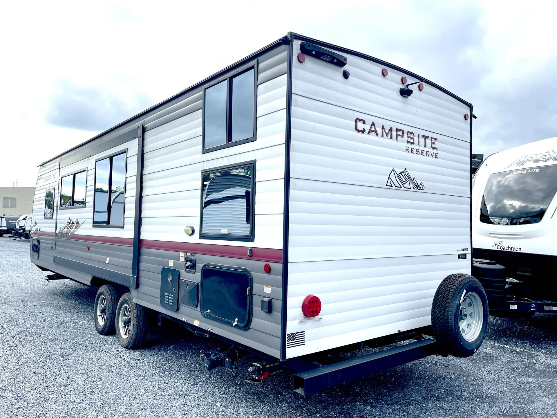 2024 Forest River Campsite Reserve 26CJ — off campside